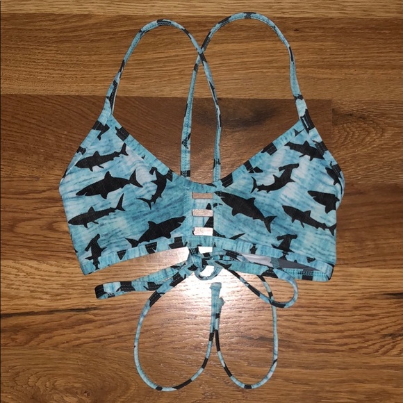 Jolyn Clothing Other - Jolyn Shark City Medium Tomcat LN!